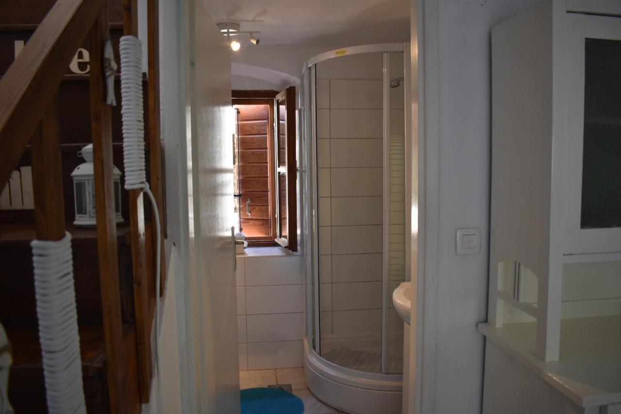 Apartment Estera Jelsa  Bagian luar foto