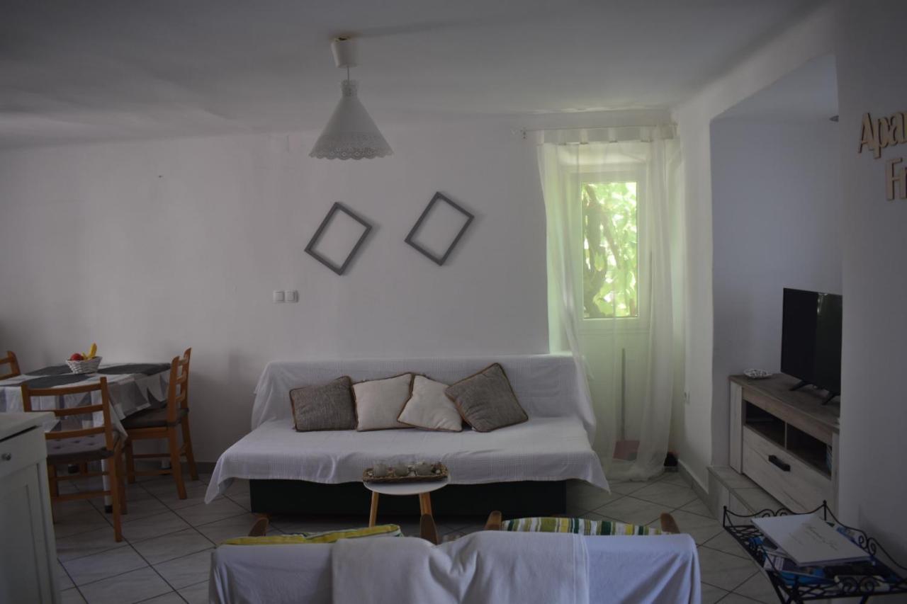 Apartment Estera Jelsa  Bagian luar foto