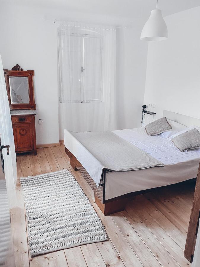 Apartment Estera Jelsa  Bagian luar foto