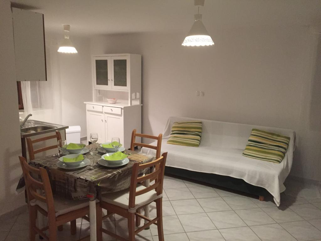 Apartment Estera Jelsa  Bagian luar foto