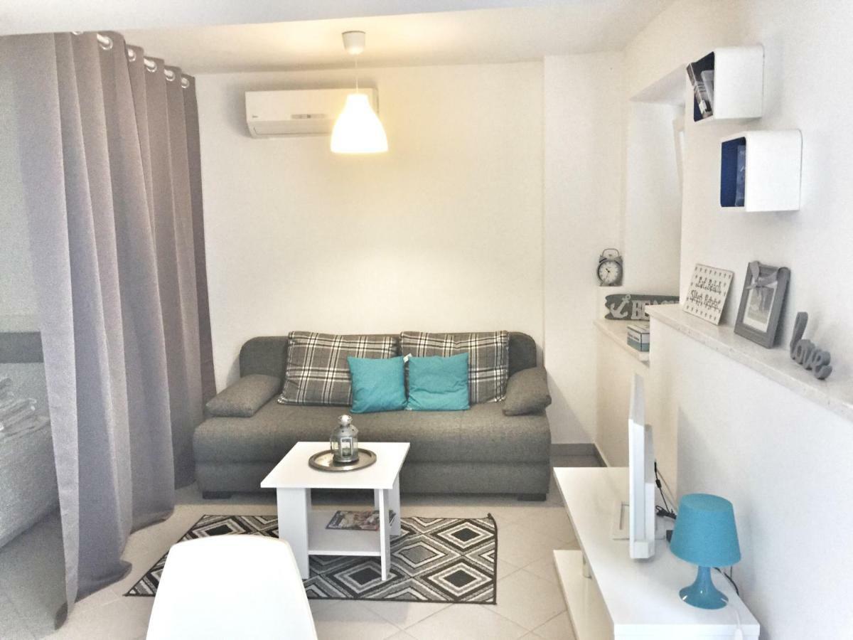 Apartment Estera Jelsa  Bagian luar foto